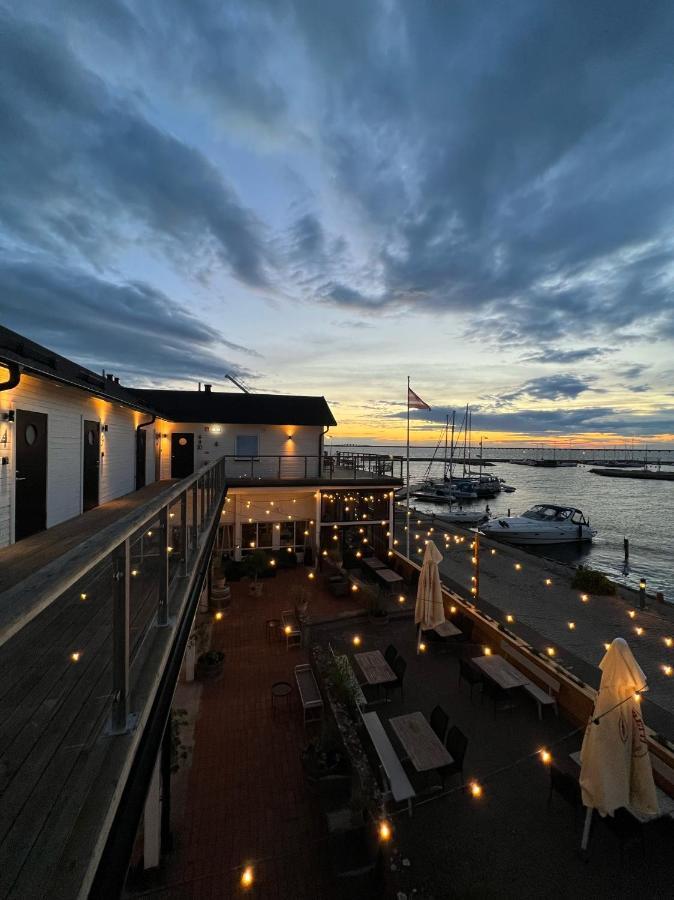 Hotell Hamnen Farjestaden Luaran gambar
