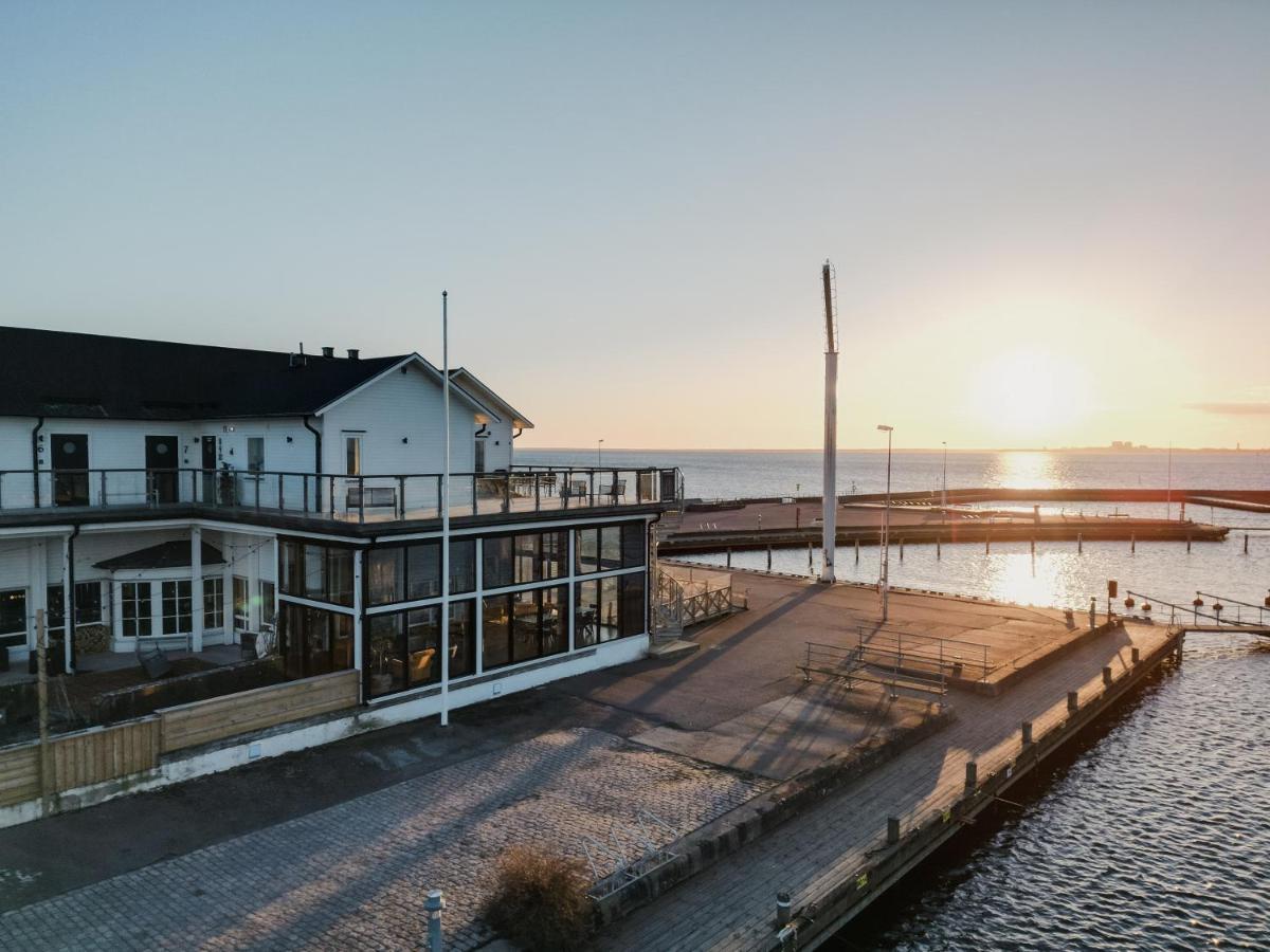 Hotell Hamnen Farjestaden Luaran gambar