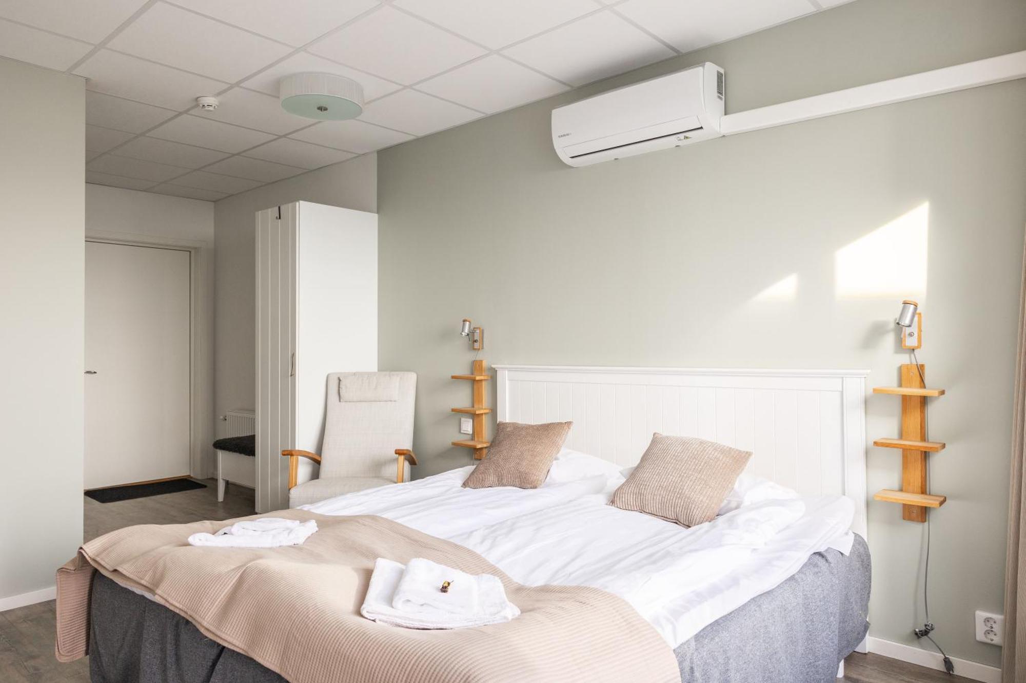 Hotell Hamnen Farjestaden Luaran gambar