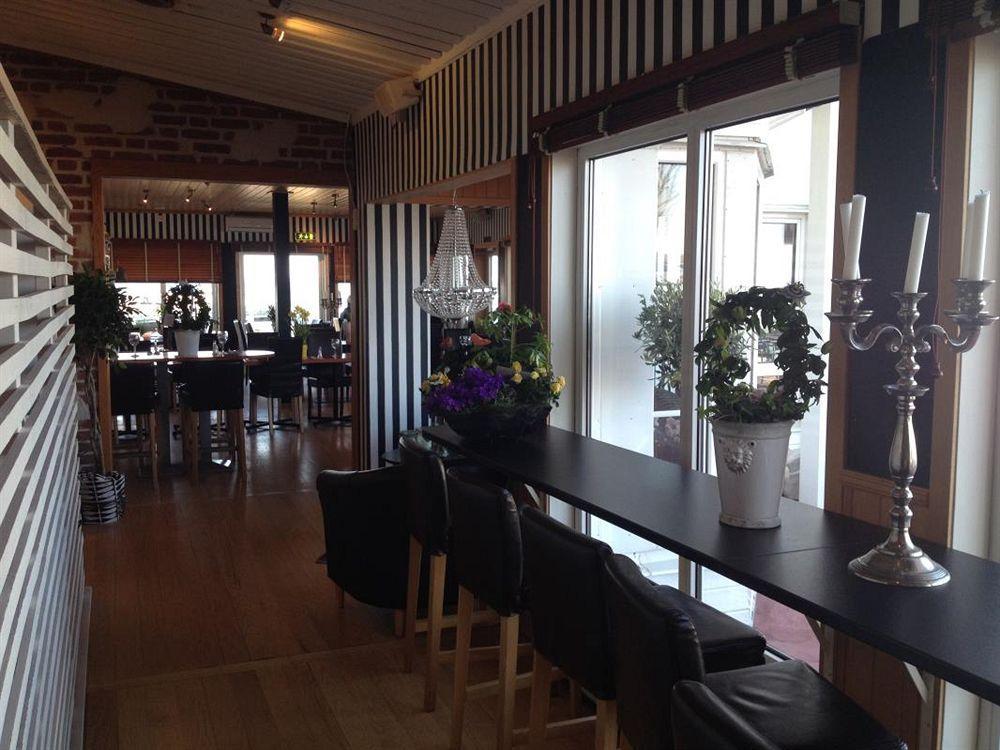 Hotell Hamnen Farjestaden Luaran gambar
